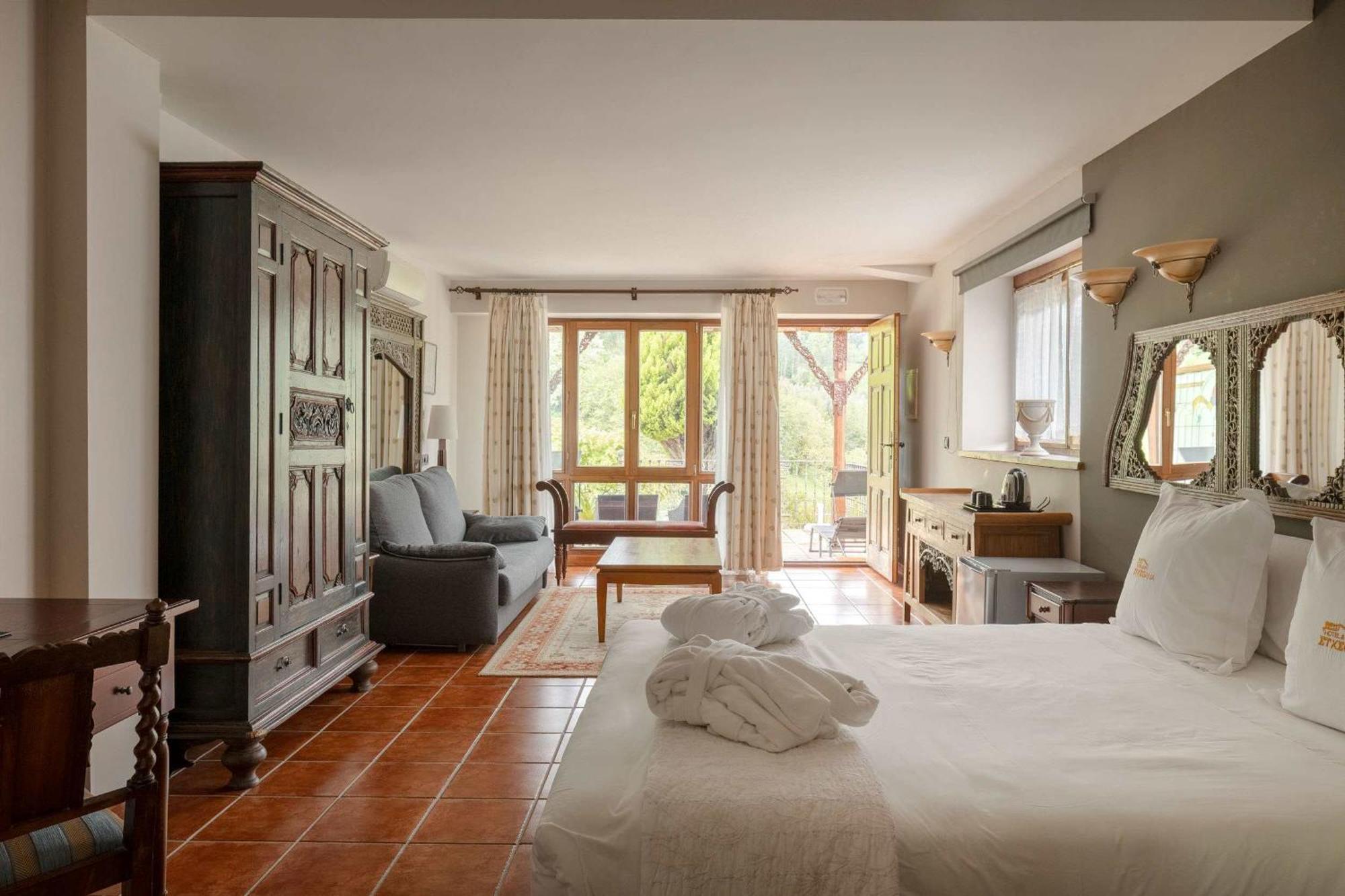 Hotel & Spa Etxegana Zeanuri Eksteriør bilde